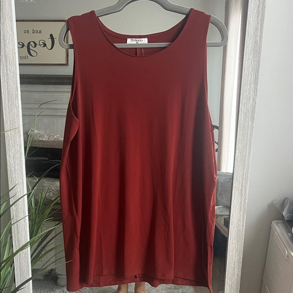 Zenana Outfitters Women's Deep Red Tank Top